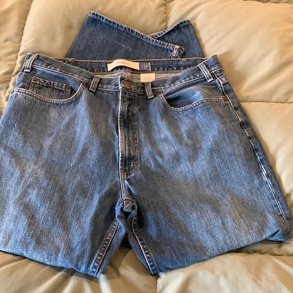 Men’s Gap Blue Jeans. Boot fit. 100%Cotton. Made in the USA. 38x30.‌‌‌‌‌‌‌‌‌